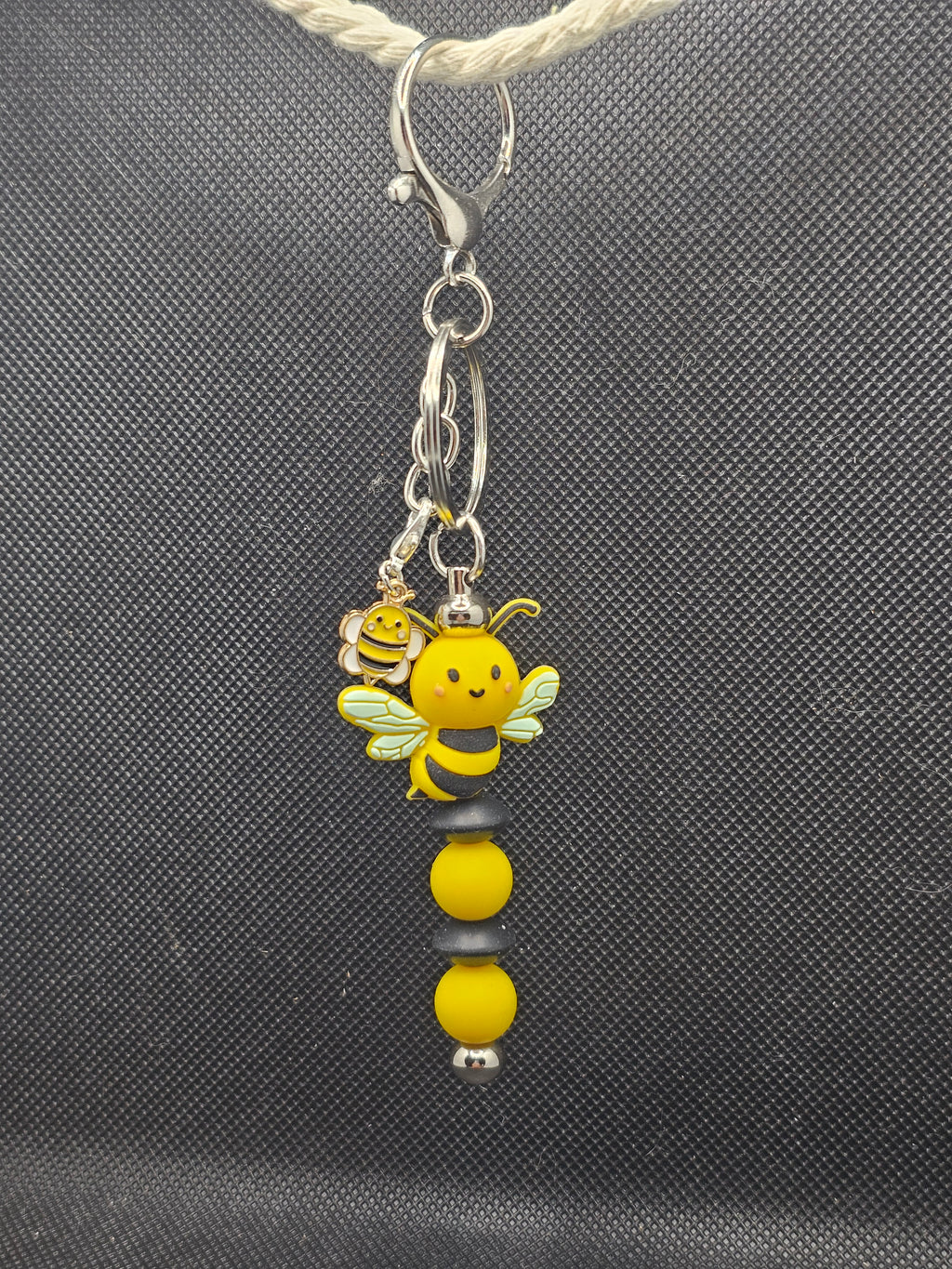 Porte-clés — Thème Abeille 🐝🍯 —